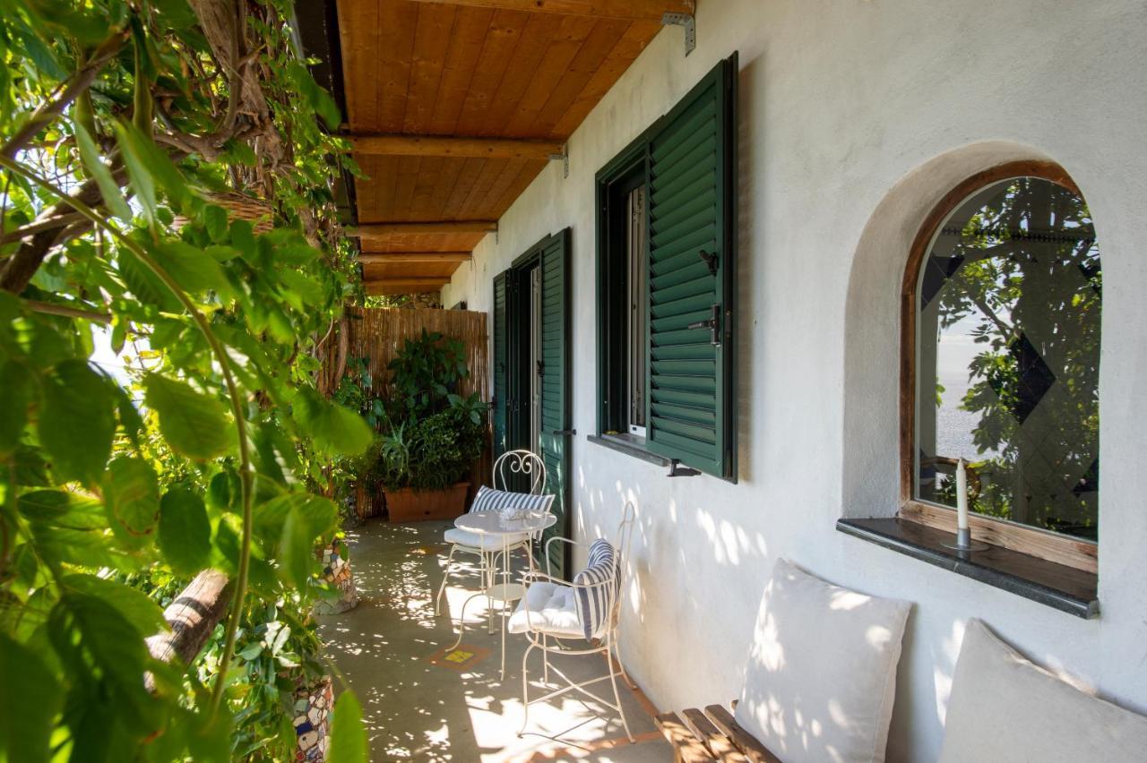 Sea Side Solandra Apartment Praiano Exterior photo